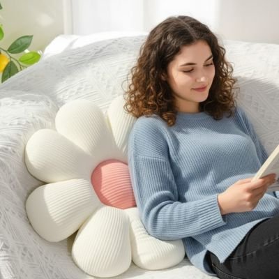 Coussin fleur blanc rose